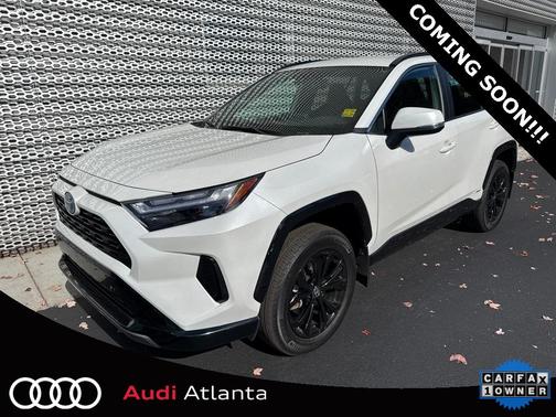 2024 Toyota RAV4 Hybrid SE