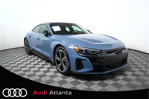 2022 Audi e-tron GT Premium Plus