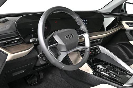 2025 Audi Q5 Premium