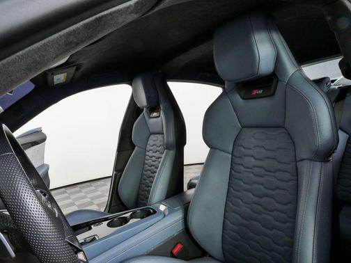 Ascari Blue Metallic 2024 Audi RS e-tron GT quattro