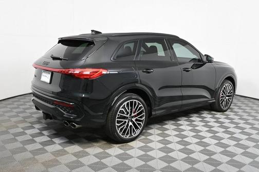 2025 Audi SQ5 3.0T Premium Plus