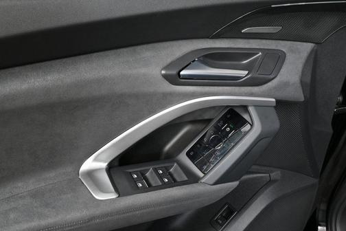 2025 Audi SQ5 3.0T Premium Plus