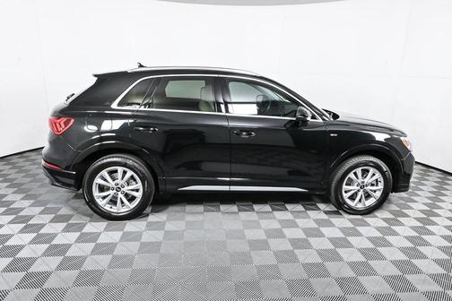 2023 Audi Q3 45 S line Premium Plus