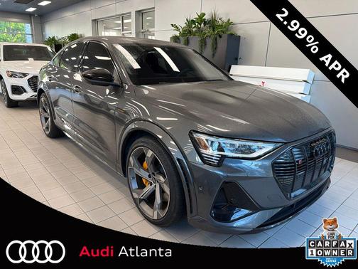 Daytona Gray Pearl Effect 2023 Audi e-tron S Sportback Premium Plus quattro