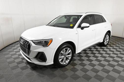 2022 Audi Q3 45 S line Premium