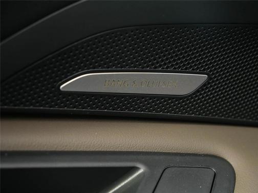 Mythos Black Metallic 2026 Audi Q5 Premium Plus TFSI quattro S tronic