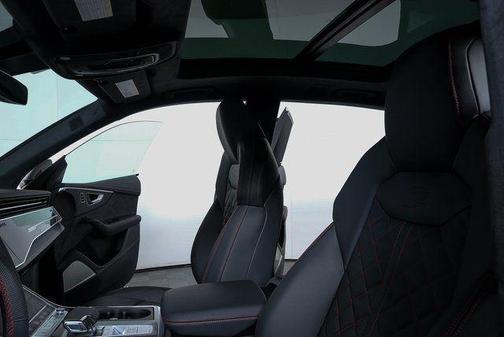 2026 Audi SQ8 4.0T Prestige