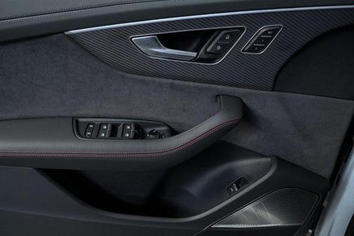 2026 Audi SQ8 4.0T Prestige