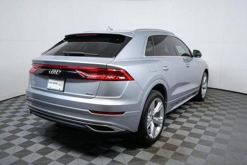 2022 Audi Q8 55 Premium