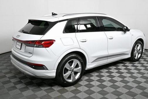 2024 Audi Q4 e-tron Premium 55 quattro