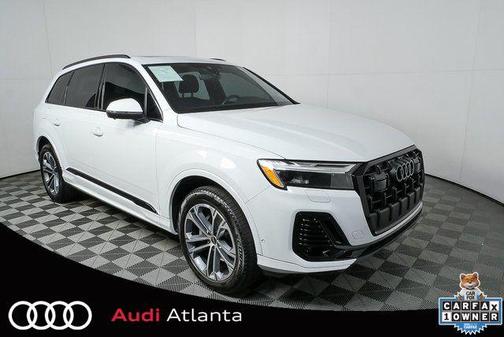 2025 Audi Q7 45 Premium