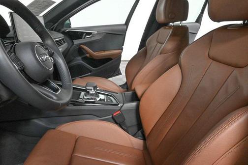 2022 Audi A4 45 S line Premium Plus