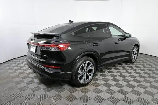 2024 Audi Q4 e-tron Sportback Premium Plus 55 quattro