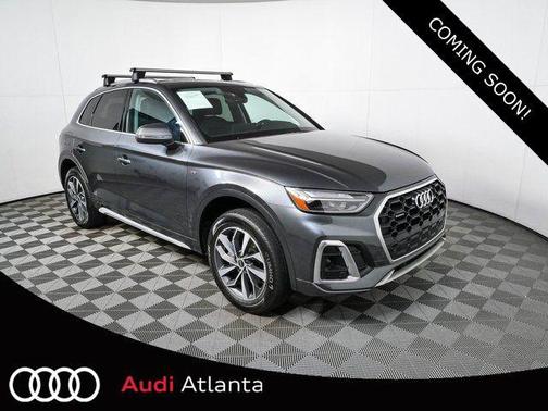 Daytona Gray Pearl Effect 2023 Audi Q5 45 S line Premium Plus