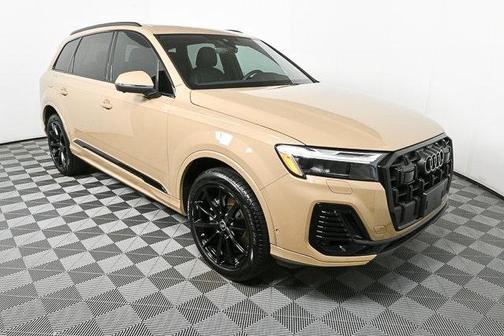 2025 Audi Q7 45 Premium Plus