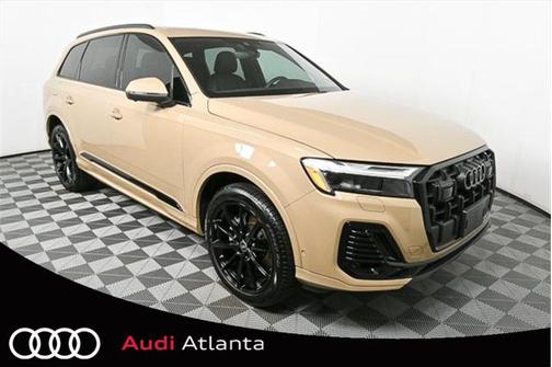 2025 Audi Q7 45 Premium Plus