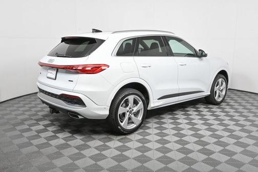 2025 Audi Q5 Premium Plus TFSI quattro S tronic