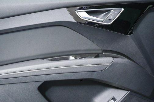 2026 Audi Q4 e-tron Sportback Premium 55 quattro