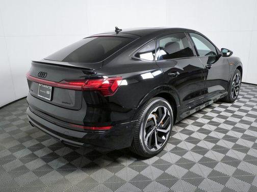 Brilliant Black 2022 Audi e-tron Sportback S line Premium Plus