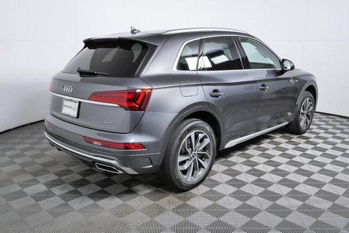 2022 Audi Q5 45 S line Premium Plus
