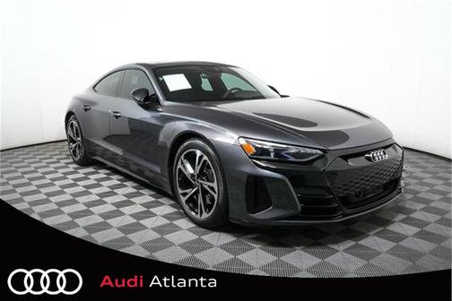 2022 Audi e-tron GT Premium Plus