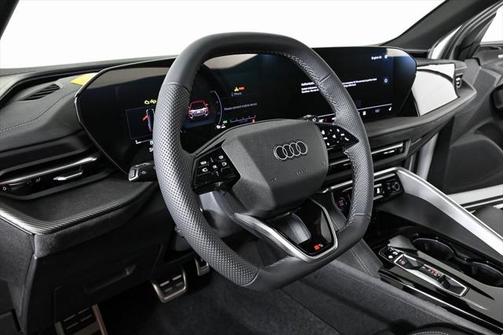 2025 Audi SQ5 3.0T Premium Plus