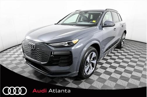 2025 Audi Q6 e-tron Premium quattro