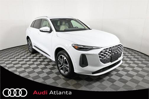 2025 Audi Q5 Premium TFSI quattro S tronic