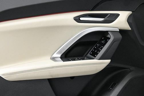 2025 Audi Q5 Premium TFSI quattro S tronic