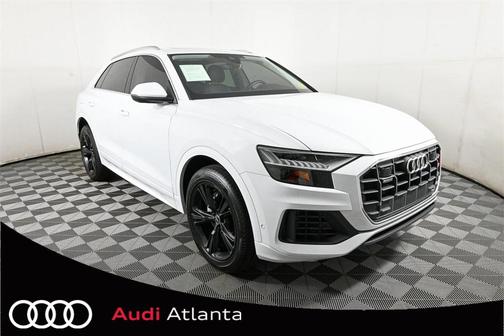 2023 Audi Q8 55 Premium Plus