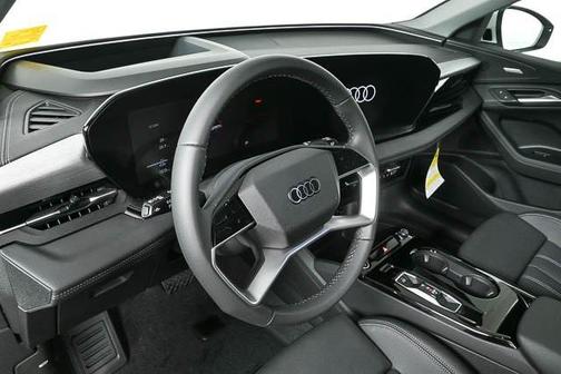 2025 Audi Q6 e-tron Premium Plus quattro