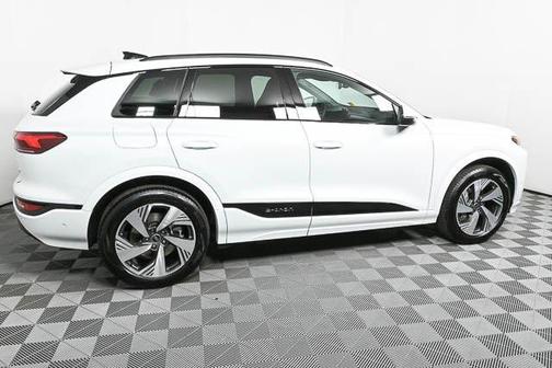 2025 Audi Q6 e-tron Premium Plus quattro
