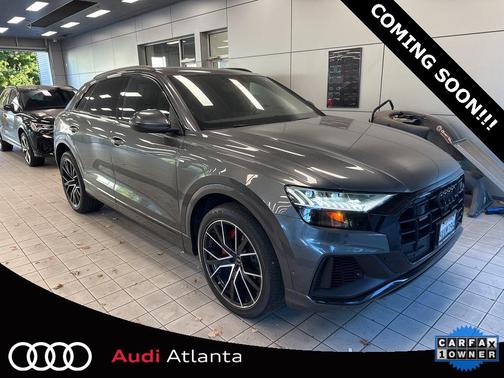 2022 Audi Q8 55 Premium Plus
