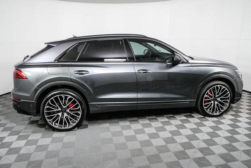 2026 Audi SQ8 4.0T Prestige