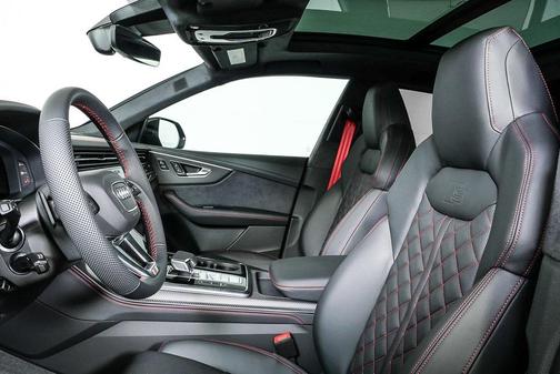 2026 Audi SQ8 4.0T Prestige