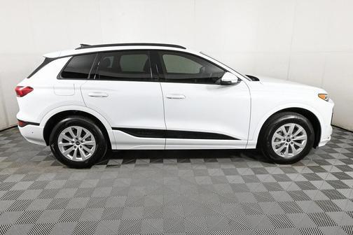 2025 Audi Q6 e-tron Premium