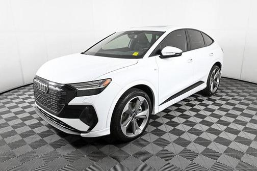 2025 Audi Q4 e-tron Prestige 55 quattro