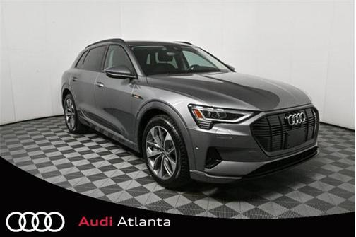 2021 Audi e-tron Premium Plus