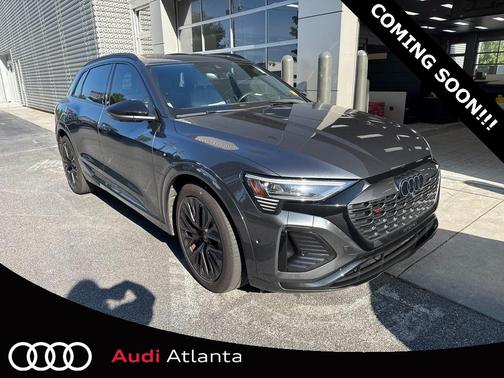 2024 Audi Q8 e-tron Prestige