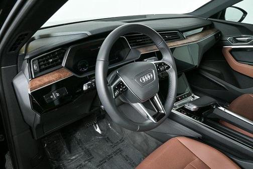 2022 Audi e-tron Sportback S line Premium Plus