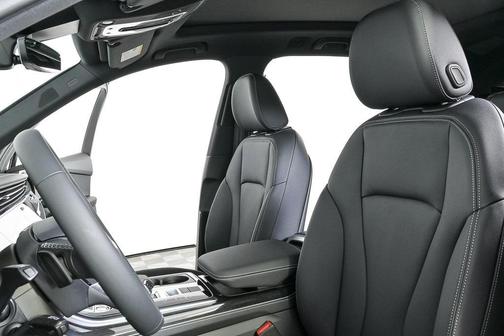 2026 Audi Q7 45 Premium
