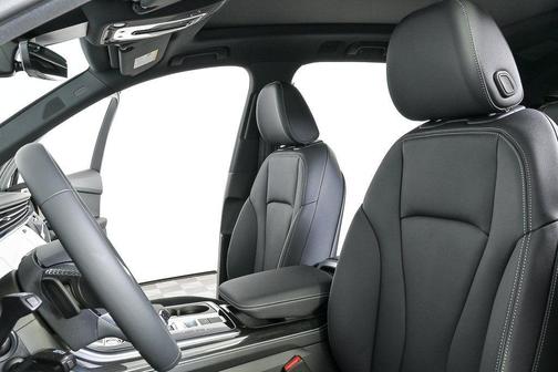2026 Audi Q7 45 Premium