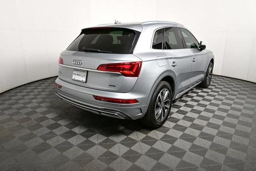 2021 Audi Q5 45 Premium Plus