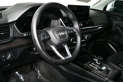 2021 Audi Q5 45 Premium Plus