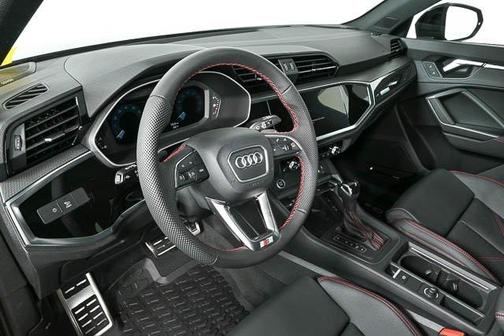 2025 Audi Q3 45 S line Premium Plus