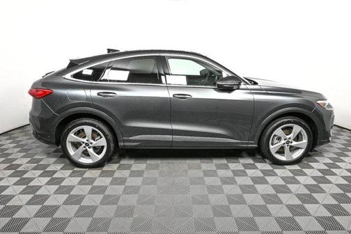 2025 Audi Q5 Prestige TFSI quattro S tronic
