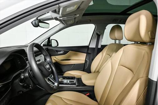 2021 Audi Q7 55 Premium