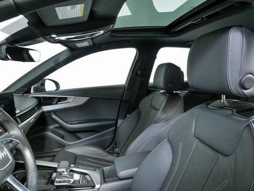 Glacier White Metallic 2023 Audi A4 45 S line Premium Plus