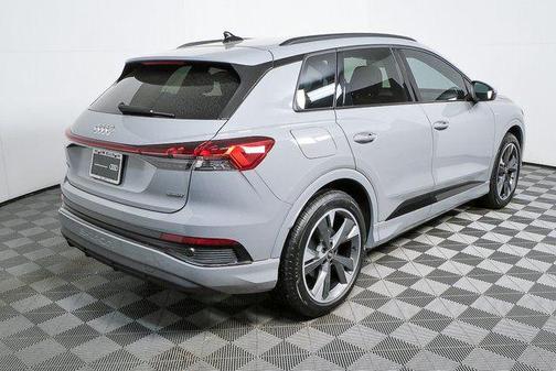 2024 Audi Q4 e-tron Premium 55 quattro