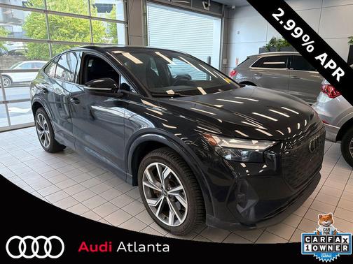 Mythos Black Metallic 2023 Audi Q4 e-tron Premium Plus 50 quattro